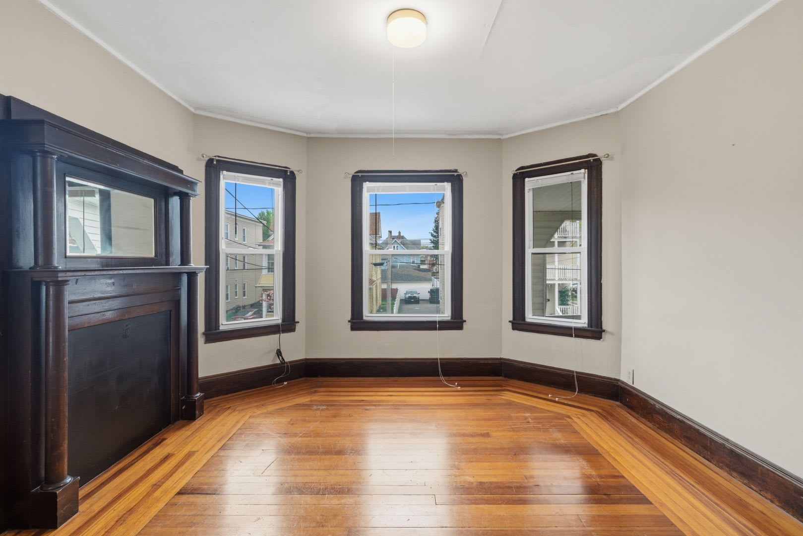 43 Elmdale St – photo 2