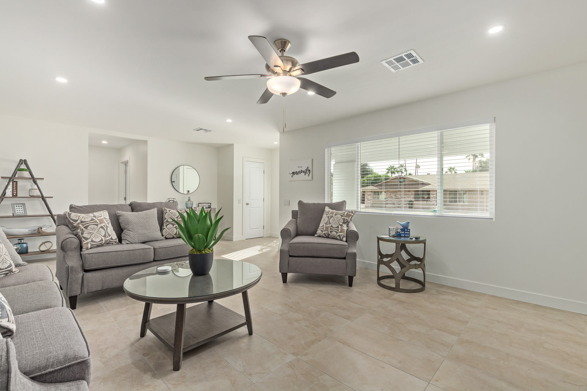 9830 W Evergreen Dr – photo 3