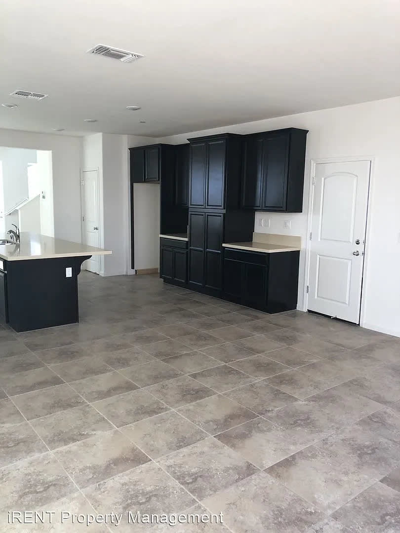 2557 Lacey Ann Ave – photo 3