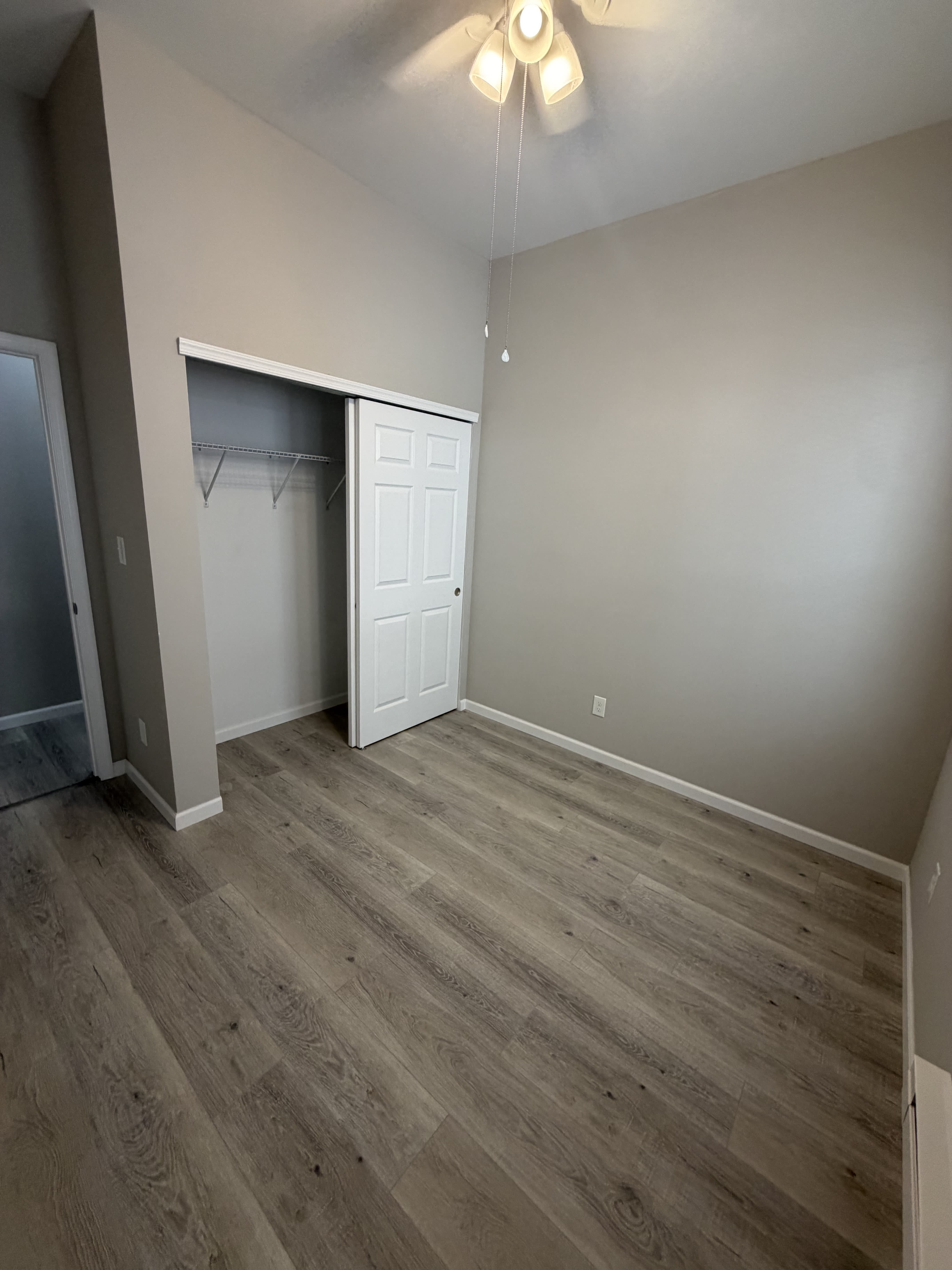 537 West Olney Avenue – photo 2