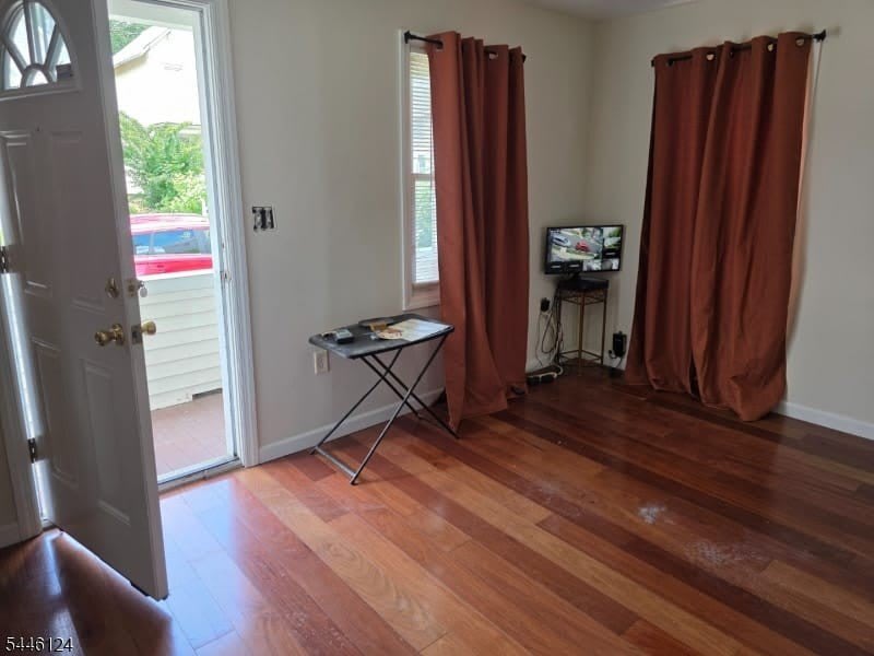 426 Tompkins St – photo 4