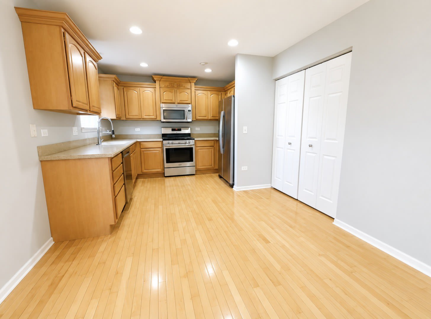 3131 SAGANASHKEE Lane – photo 3