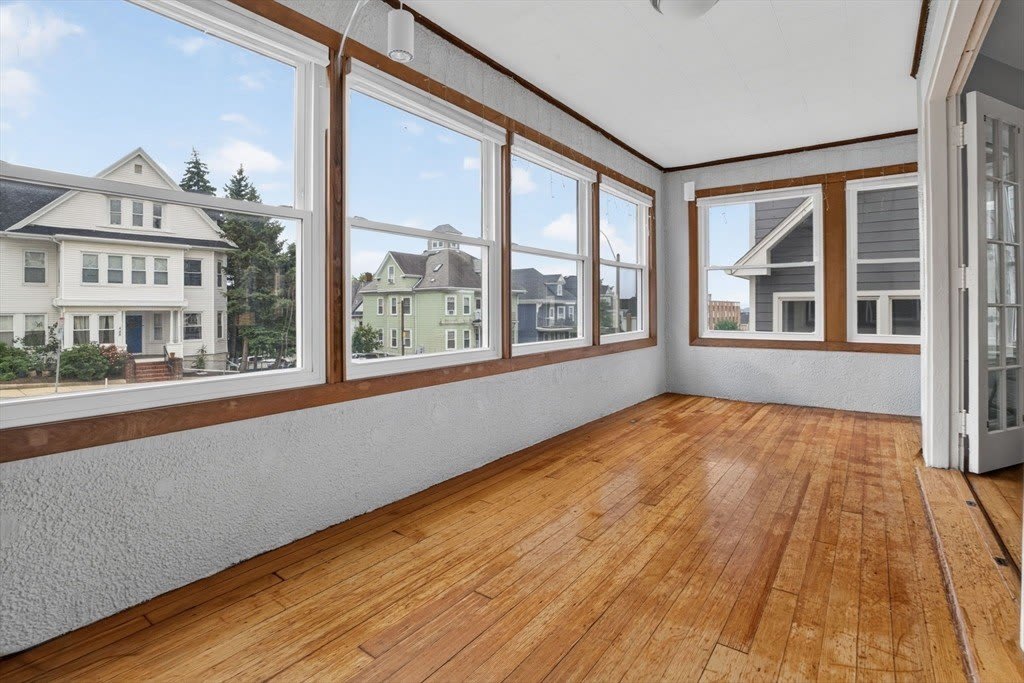 453 Broadway – photo 2