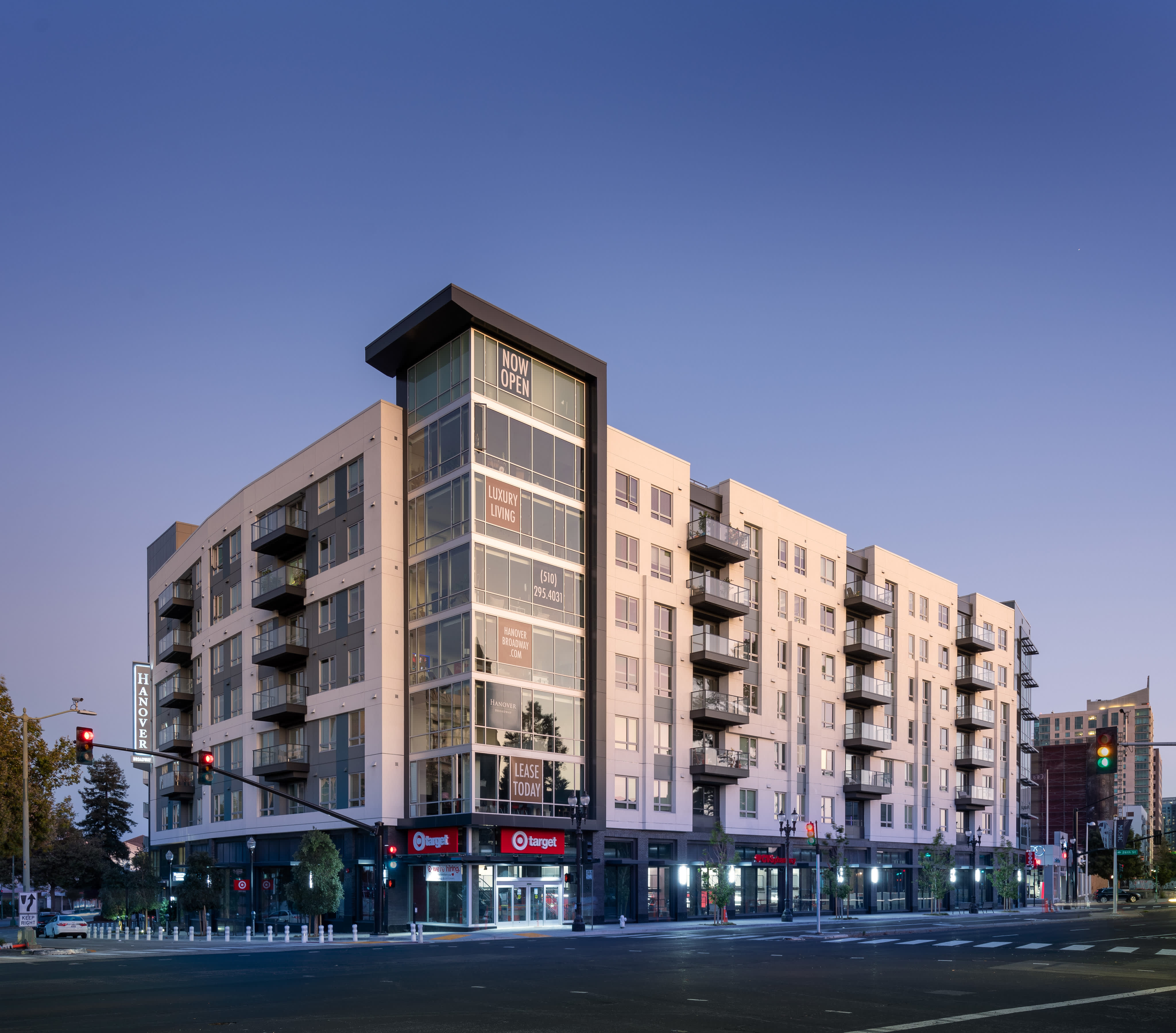 Hanover Broadway – photo 1