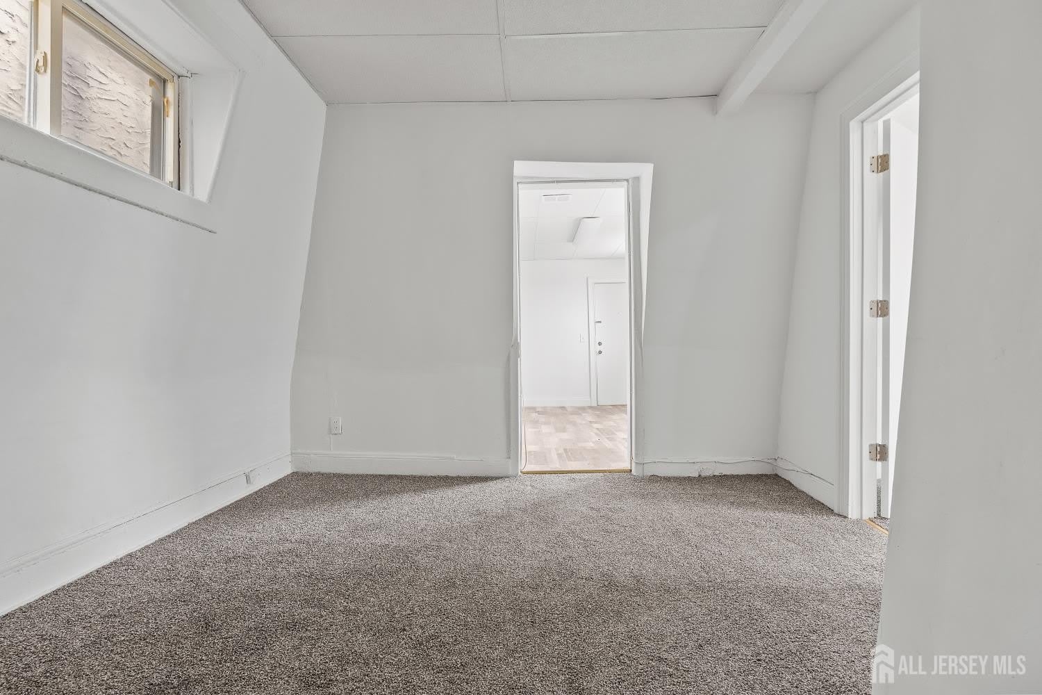 120 S Broadway – photo 4