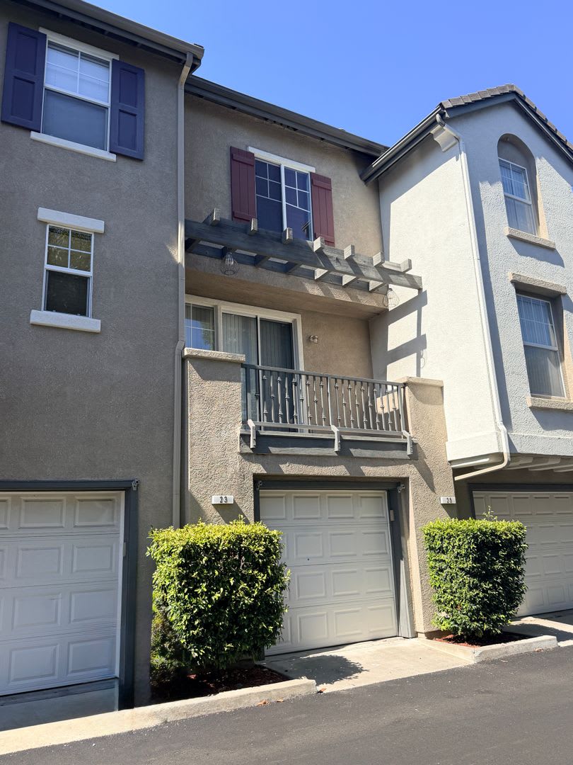 Move in special $500 off 1st months rent – photo 3