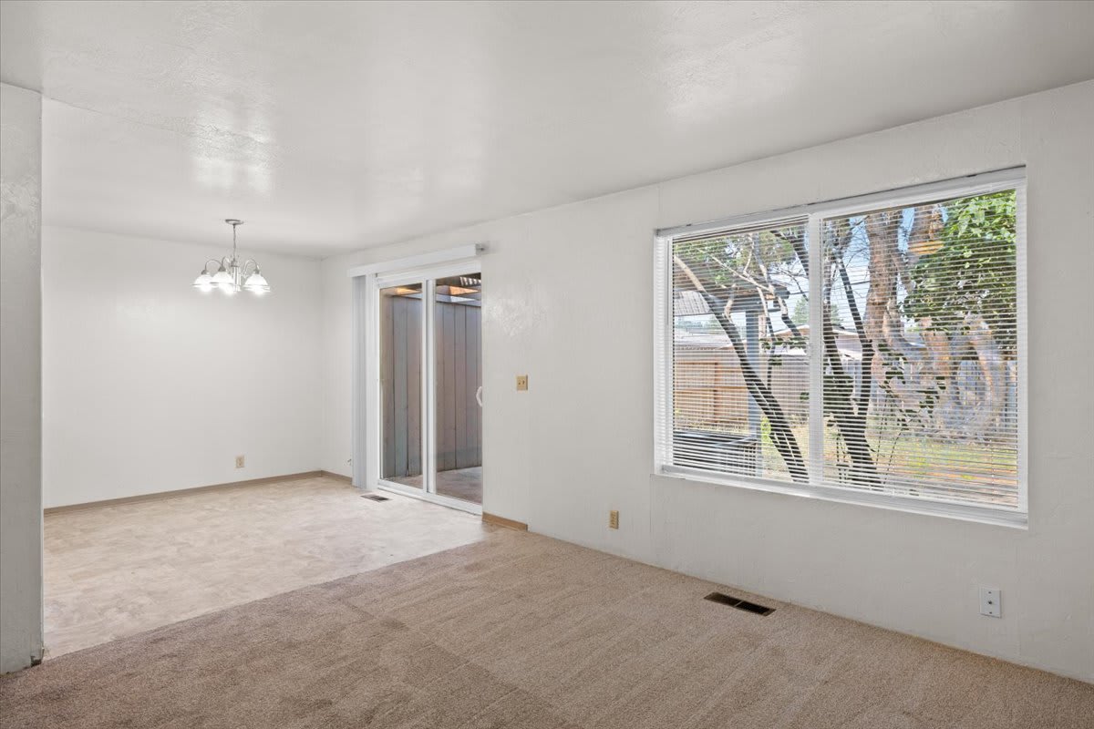 834 Olympic Avenue – photo 4