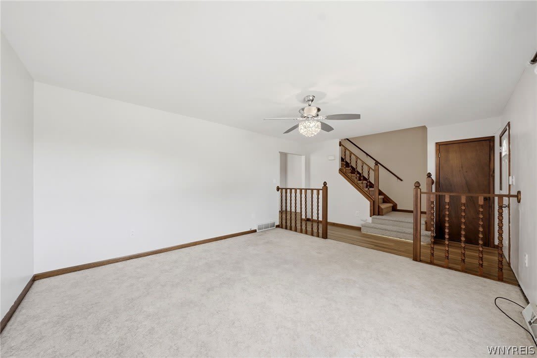 555 Lakeview Avenue – photo 4