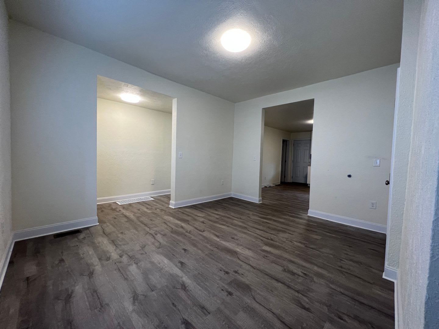 Updated 3BR House with fenced yard! – photo 5