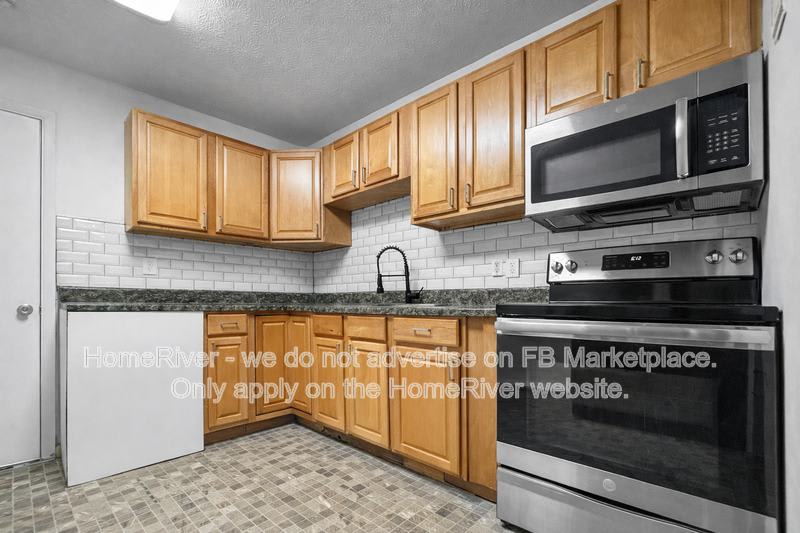 5757 Antoinette Ln – photo 2