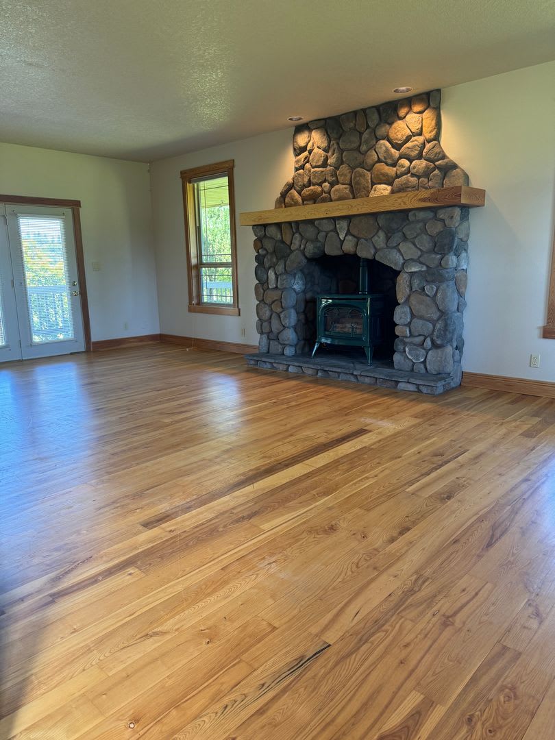 Make This Beautiful Country Home Yours Our Home Is Available For Immediate Rent – photo 4