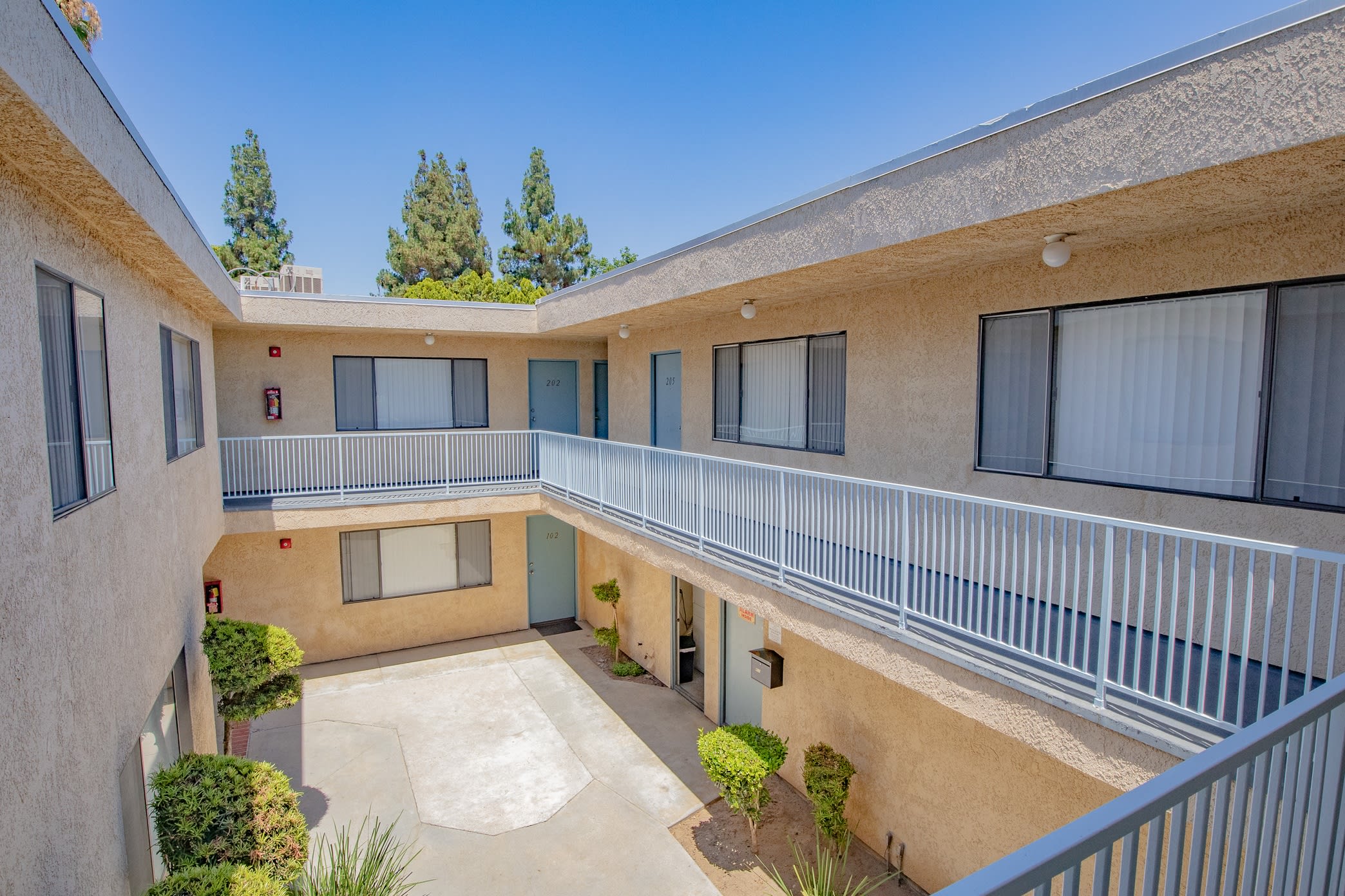 Jordan Apartments – photo 4
