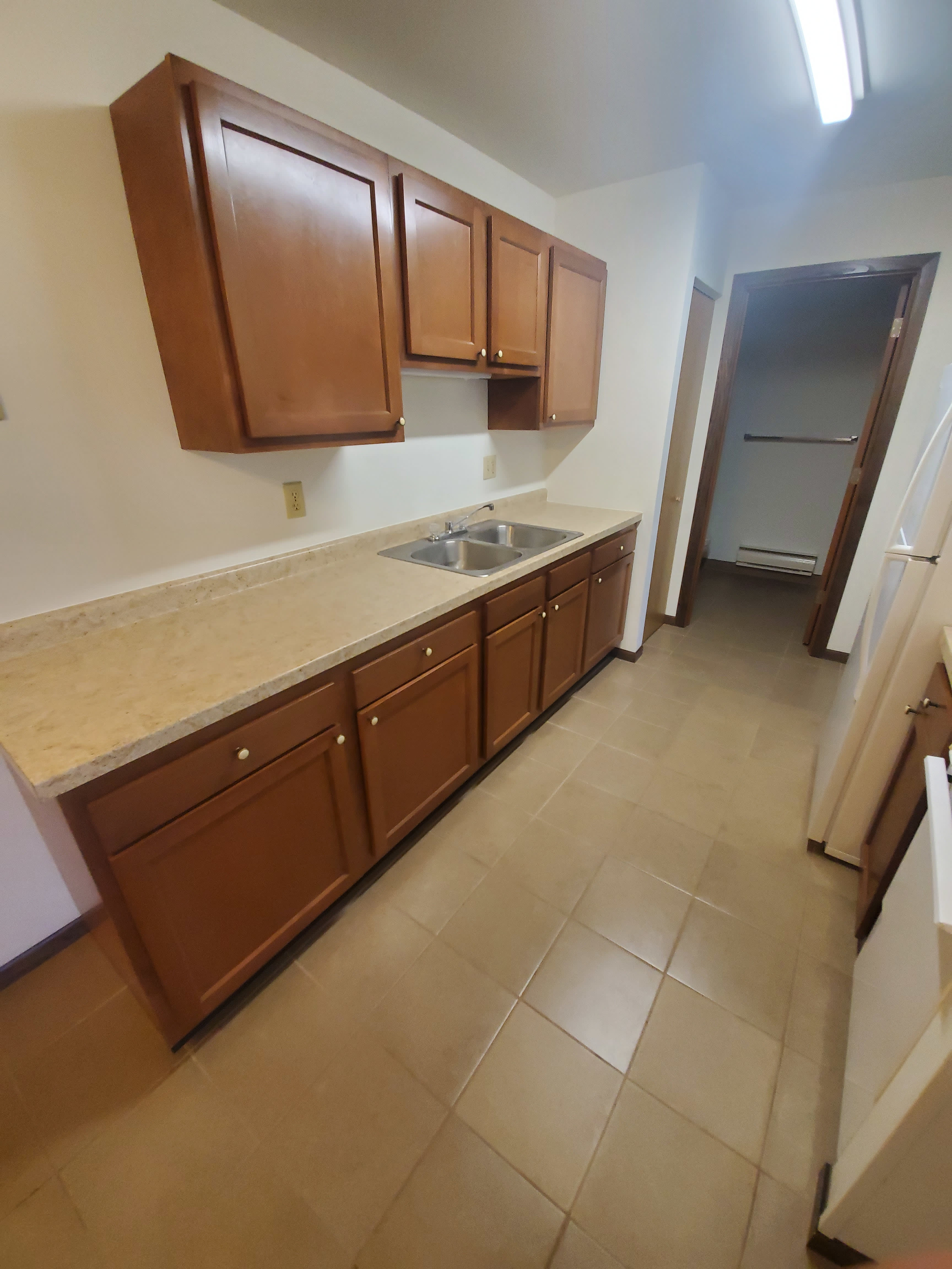 1719 La Cres St – photo 4