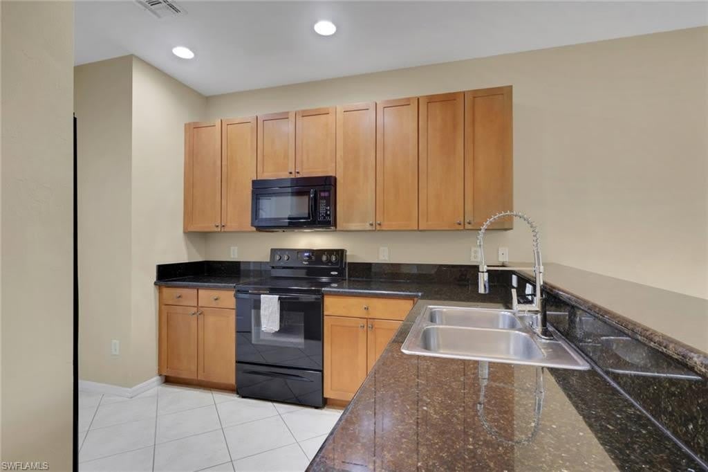 10260 Olivewood Way – photo 4