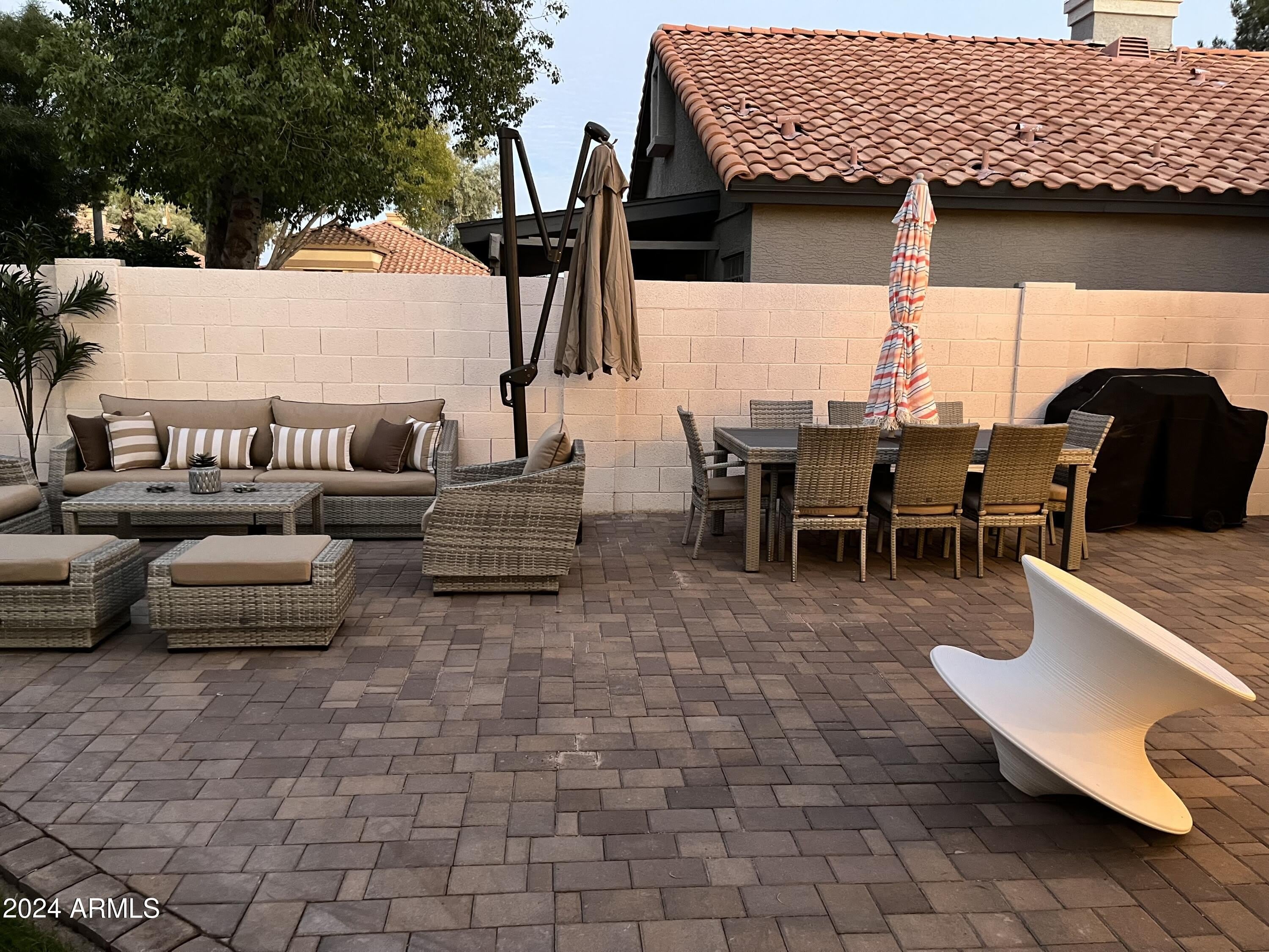 2322 E MILLBRAE Court – photo 3