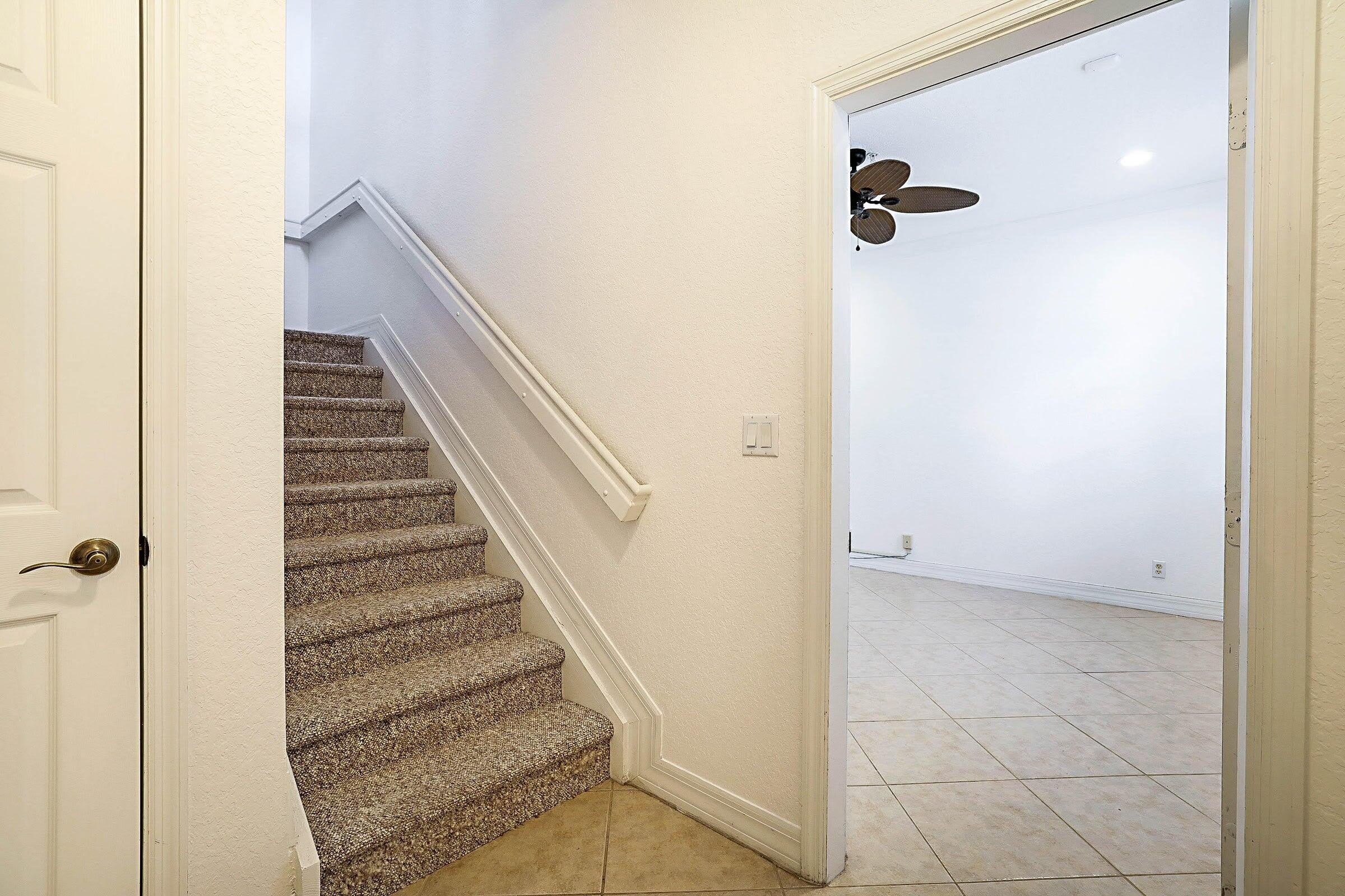241 E THATCH PALM Circle E – photo 4