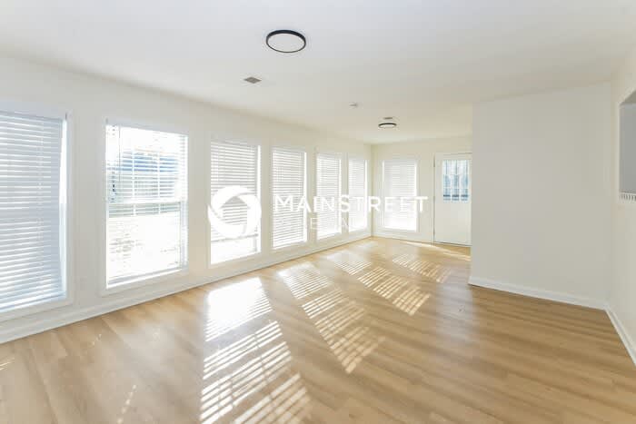 7881 Collins Wood Cove – photo 4