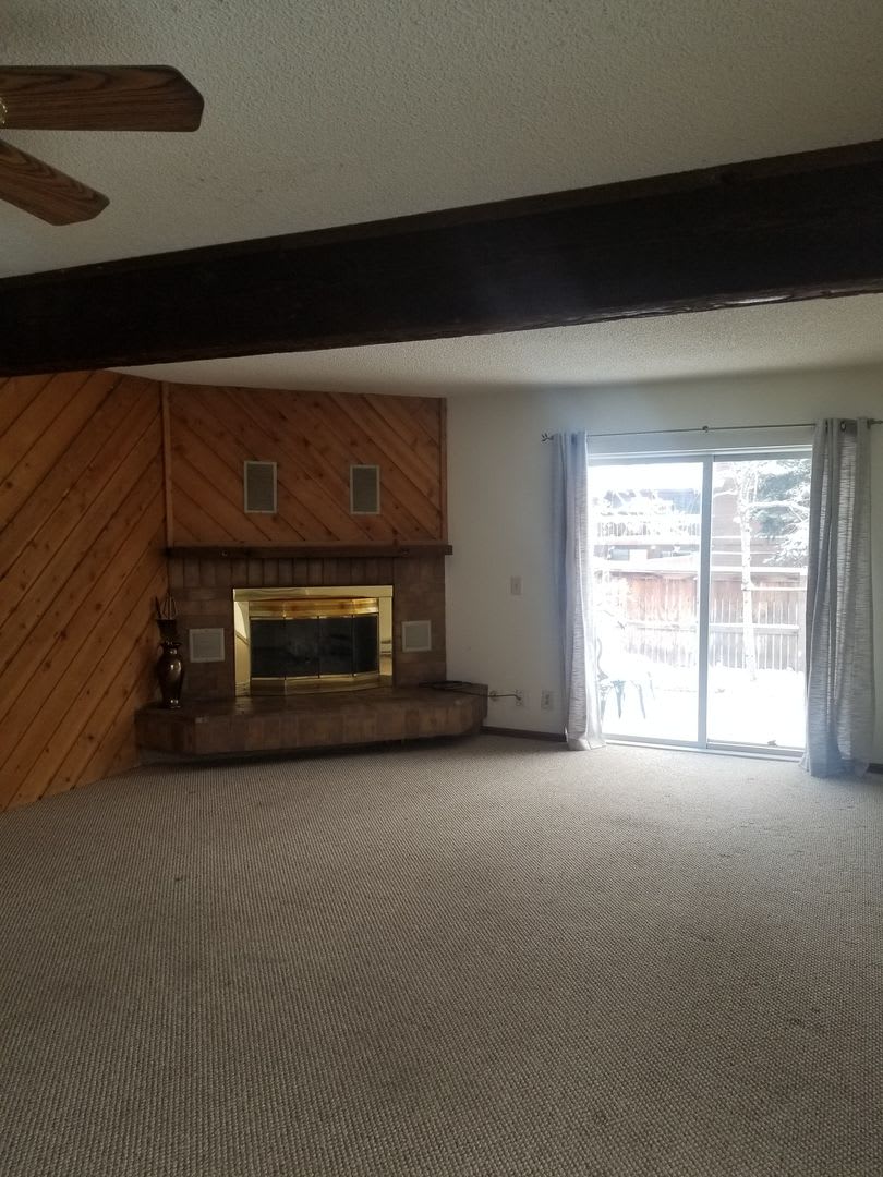 Renovated Spacious 2 Bedroom with a Loft for rent in North Boulder in Willow Springs. – photo 2