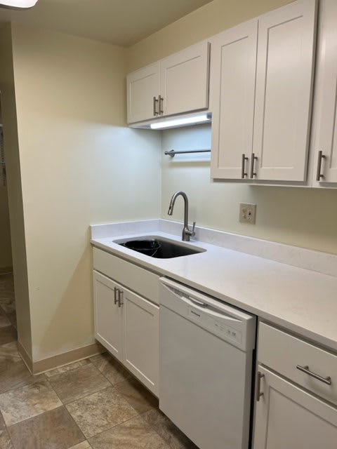 317 Fairmount Ave – photo 5