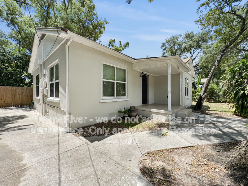 5206 N 15Th St – photo 1