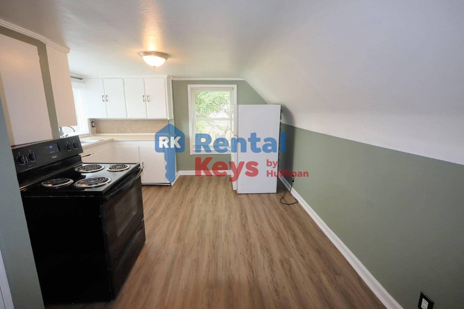1213 Lodge Avenue – photo 5