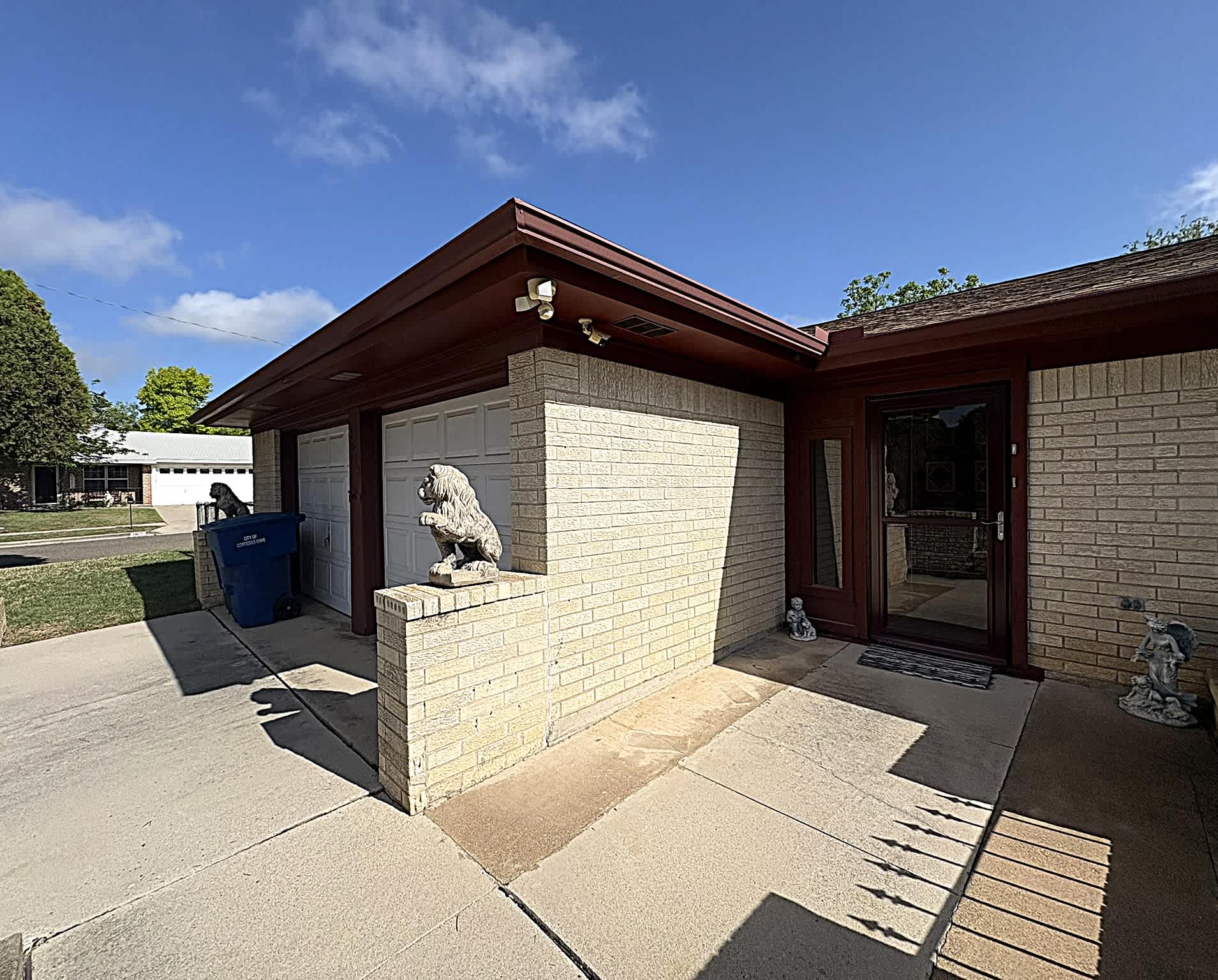 1613 Velma Ave – photo 3