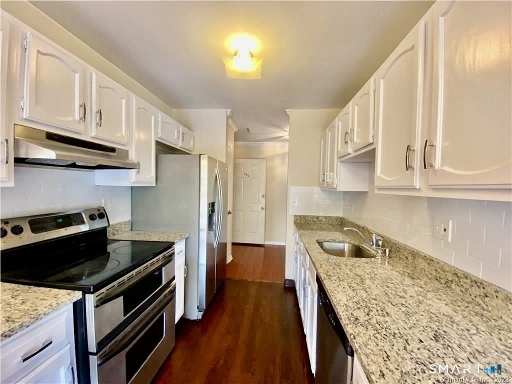 1 Valley Road – photo 5