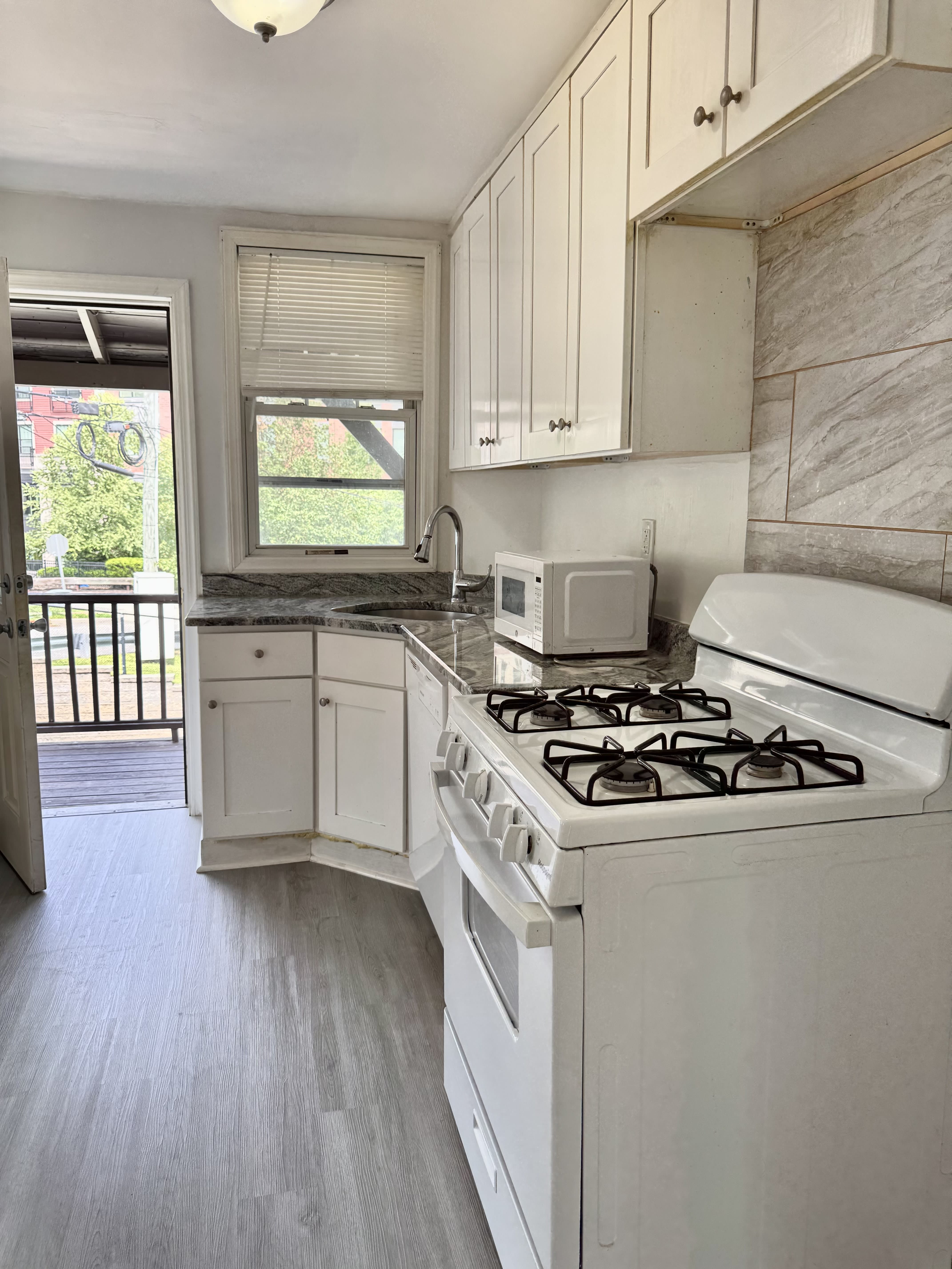 41 Clinton Place – photo 5