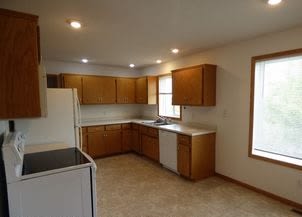 530 6th Street NW – photo 2