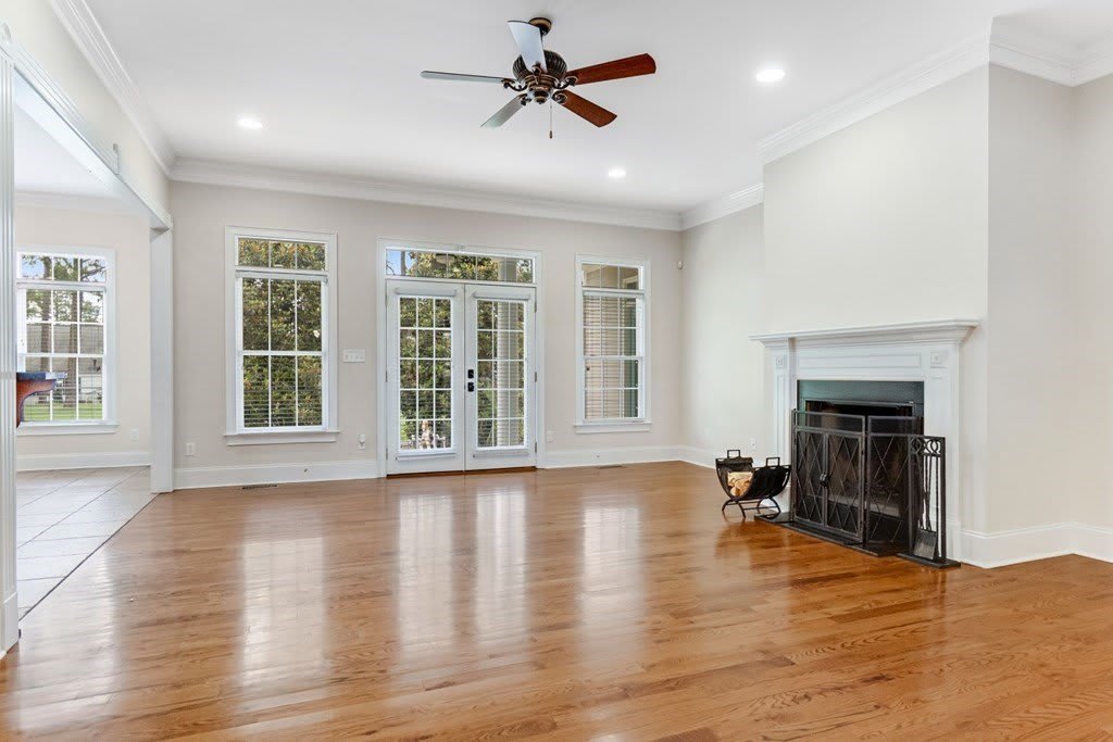 146 Hank Drive – photo 4