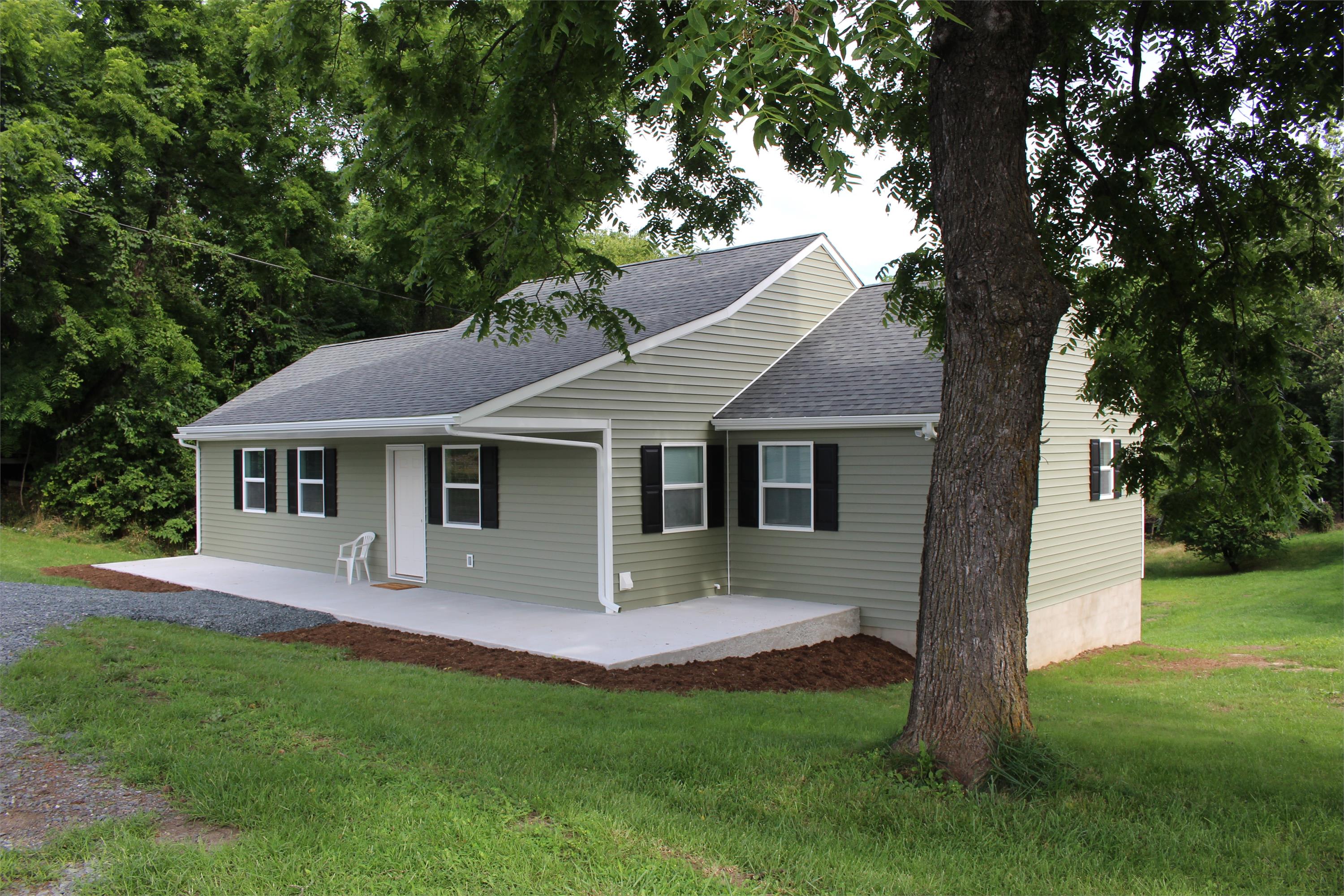 496 Stage Road – photo 1