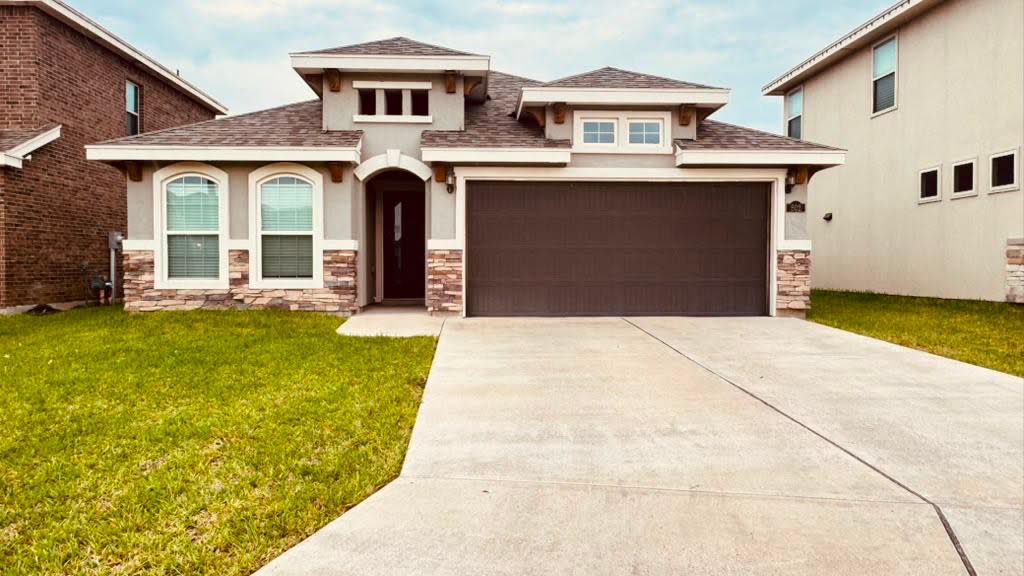 602 S Tecate Drive – photo 1