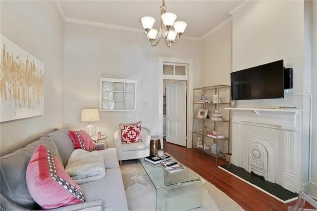 1124 Bordeaux Street – photo 2