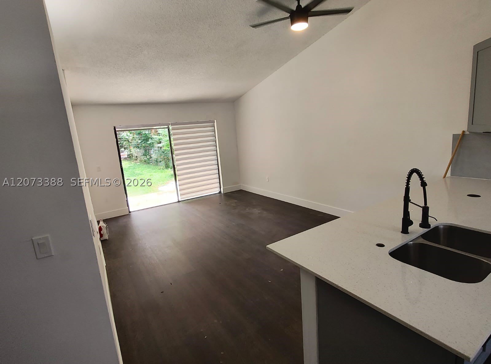 9952 Burl Way – photo 3
