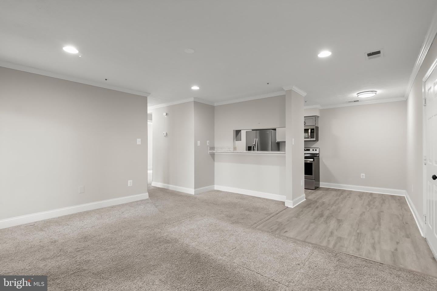 4720 DORSEY HALL DR #602 – photo 3