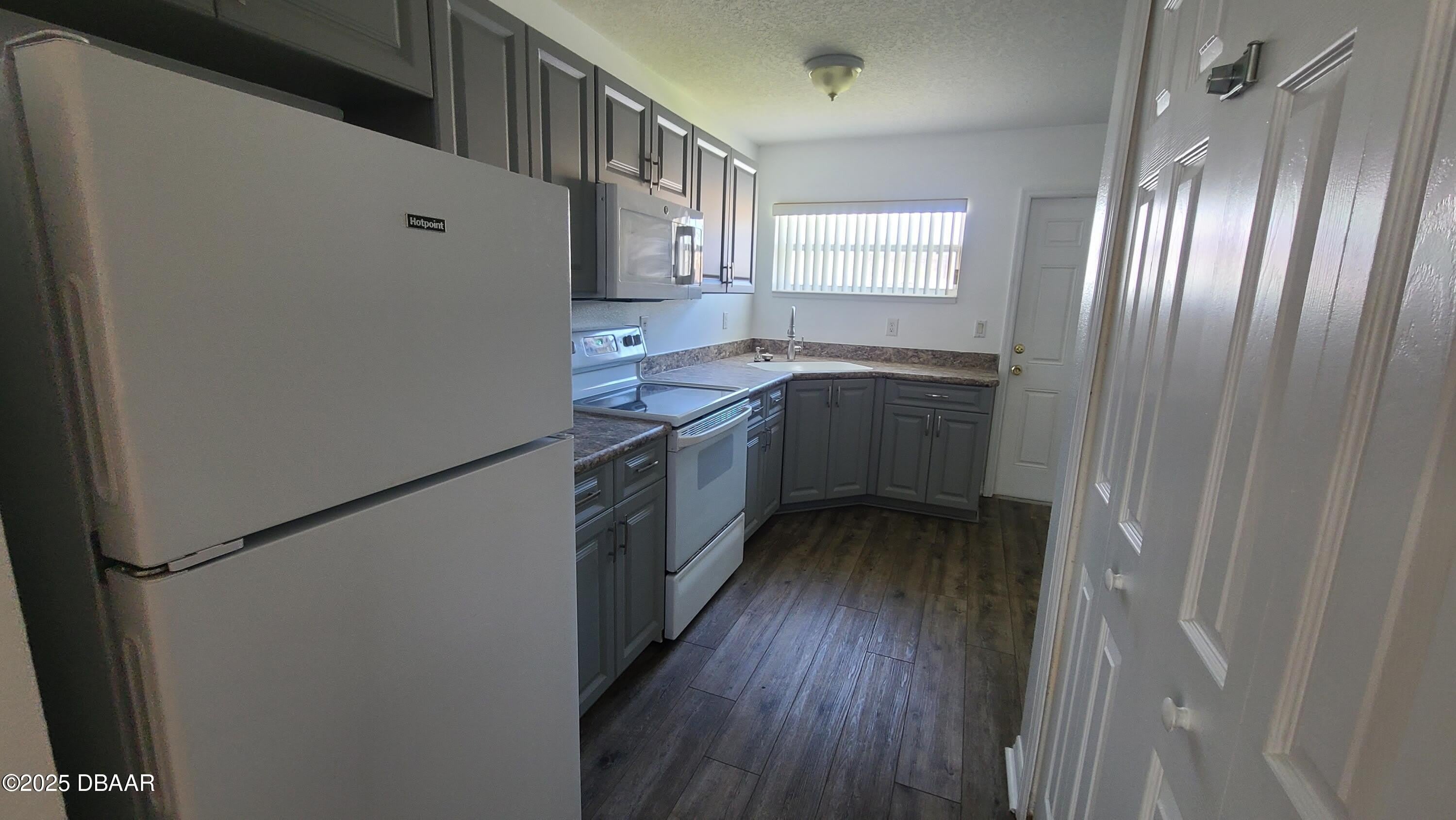 249 College Park Drive – photo 4