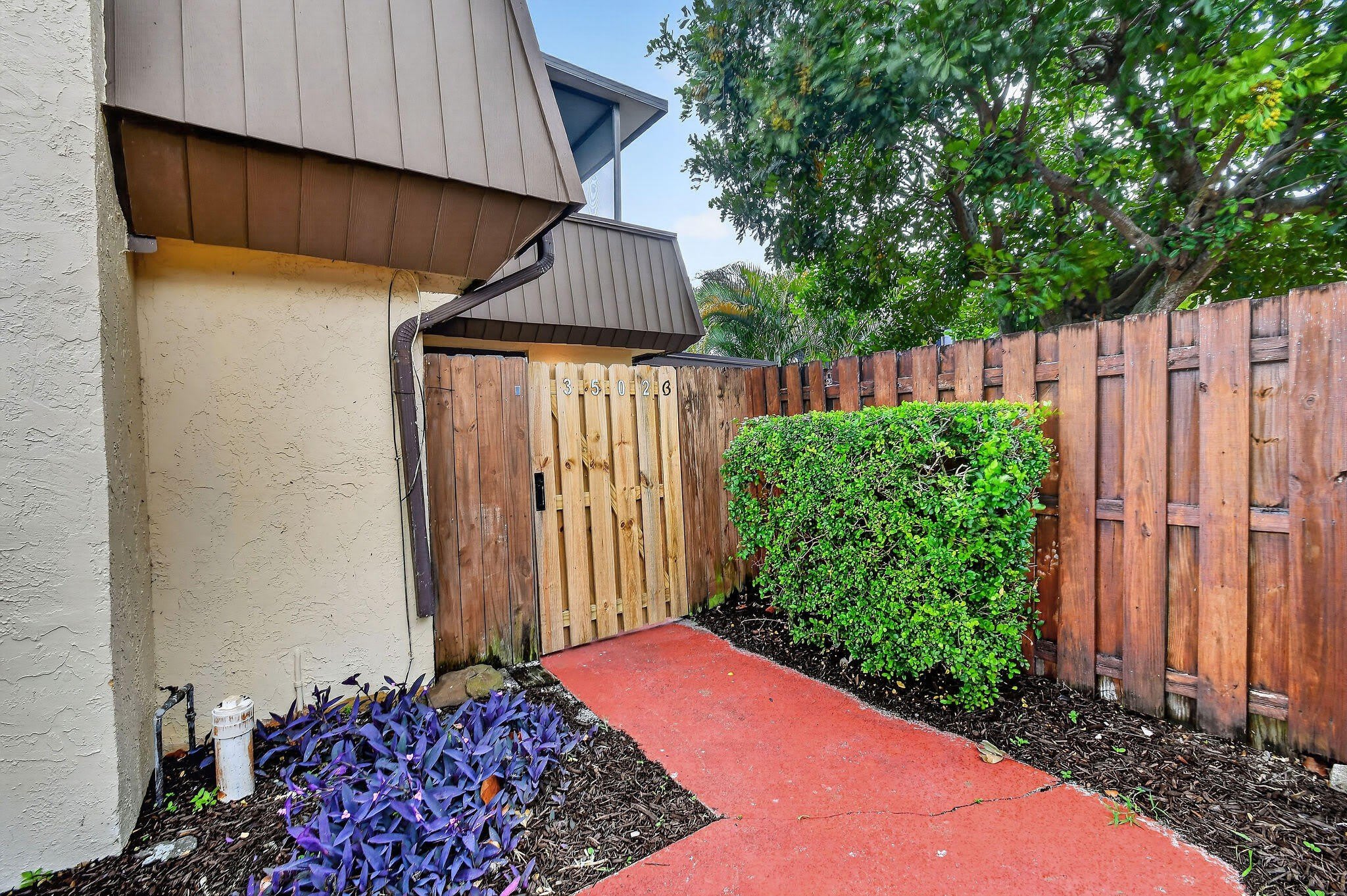 3502 Gardens E Drive – photo 2