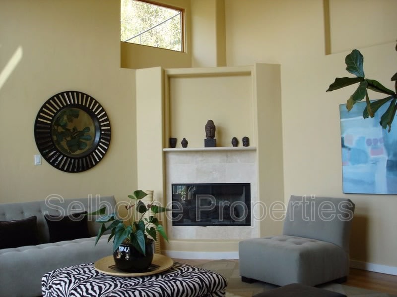 6919 Bristol Dr – photo 4