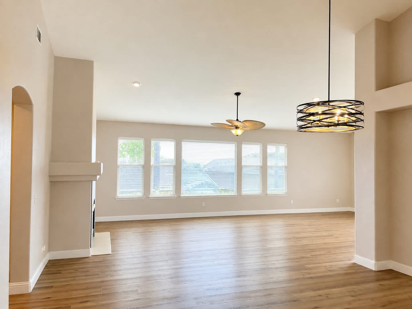 Established neighborhood a Single level in the Rancho Grande – photo 2