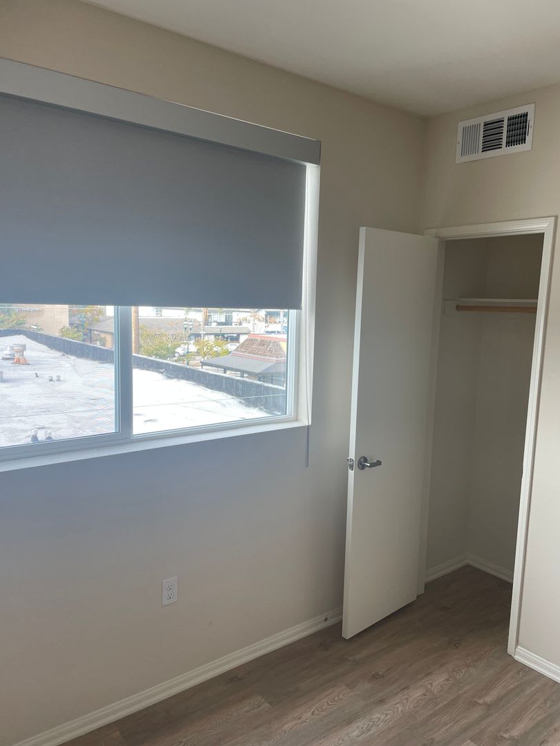 288 Center St. – photo 2