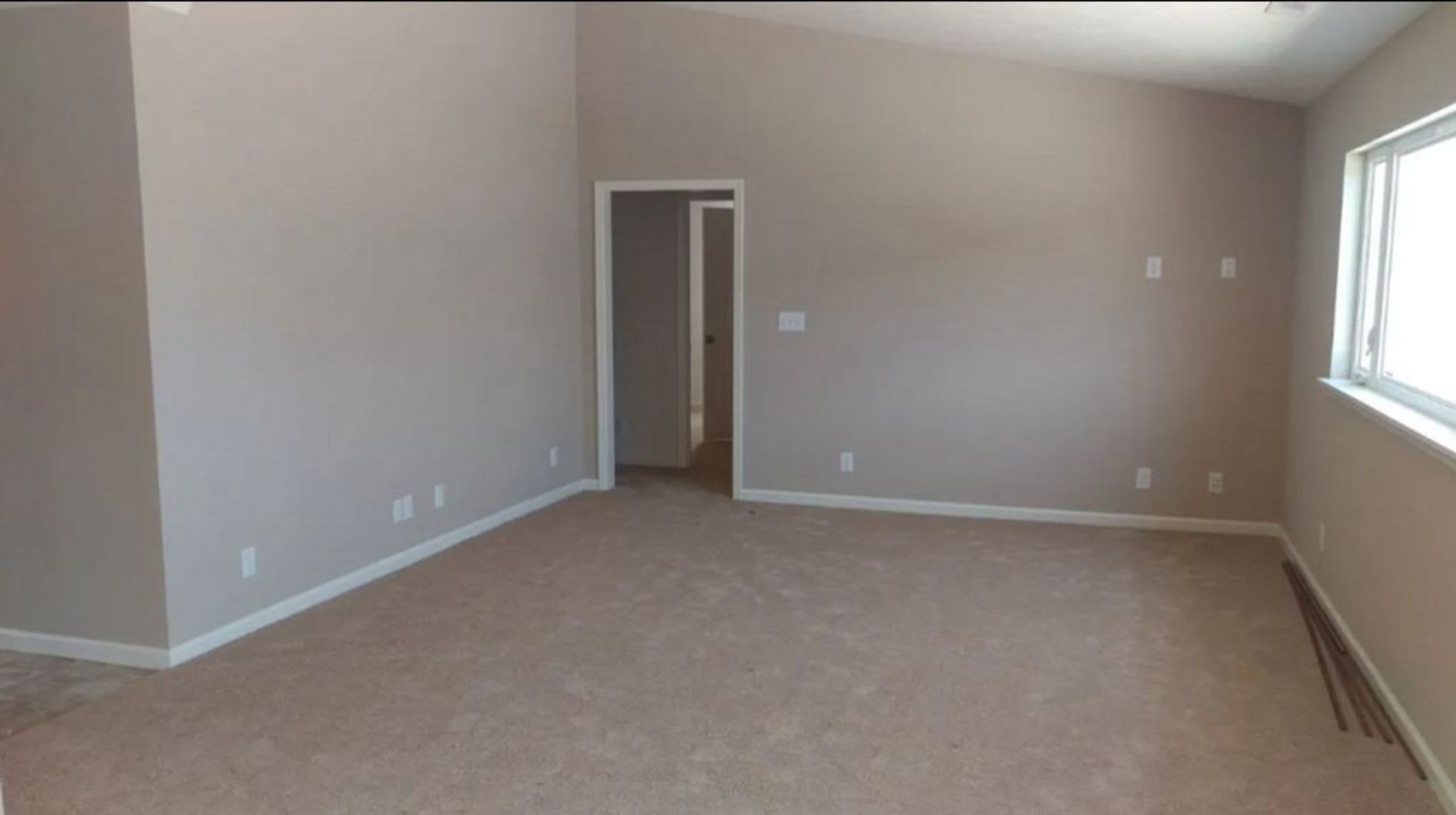 Charming 3-Bedroom Home in West Lafayette with 2-Car Garage & Washer/Dryer – photo 5