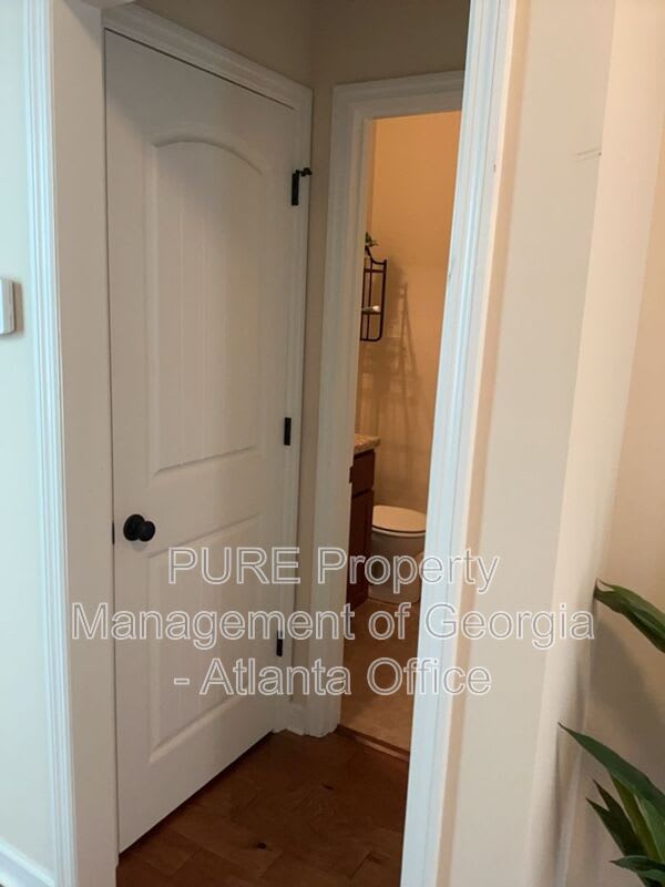 1650 Tralee Court – photo 4