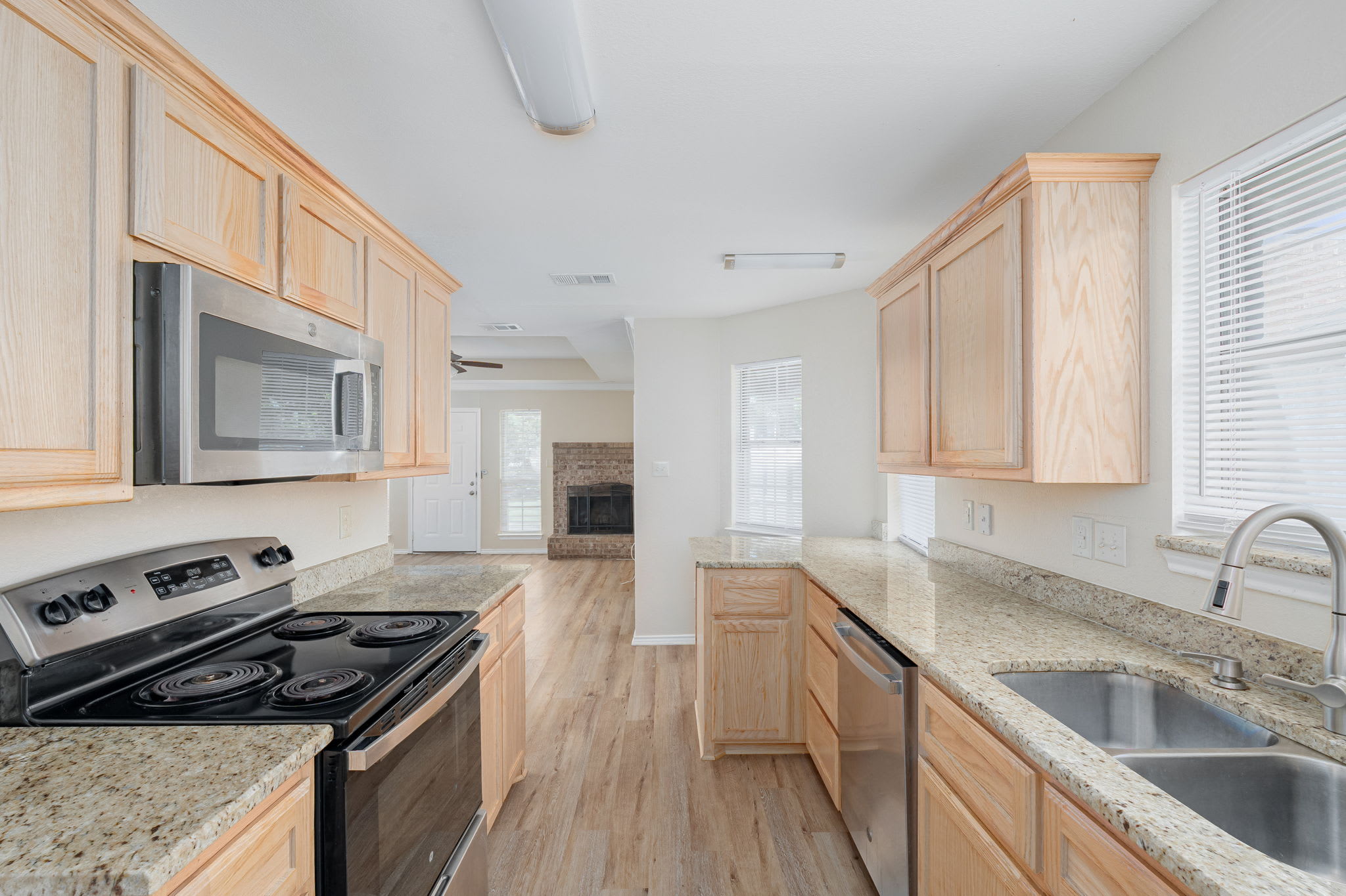 1801 Park Pl – photo 4