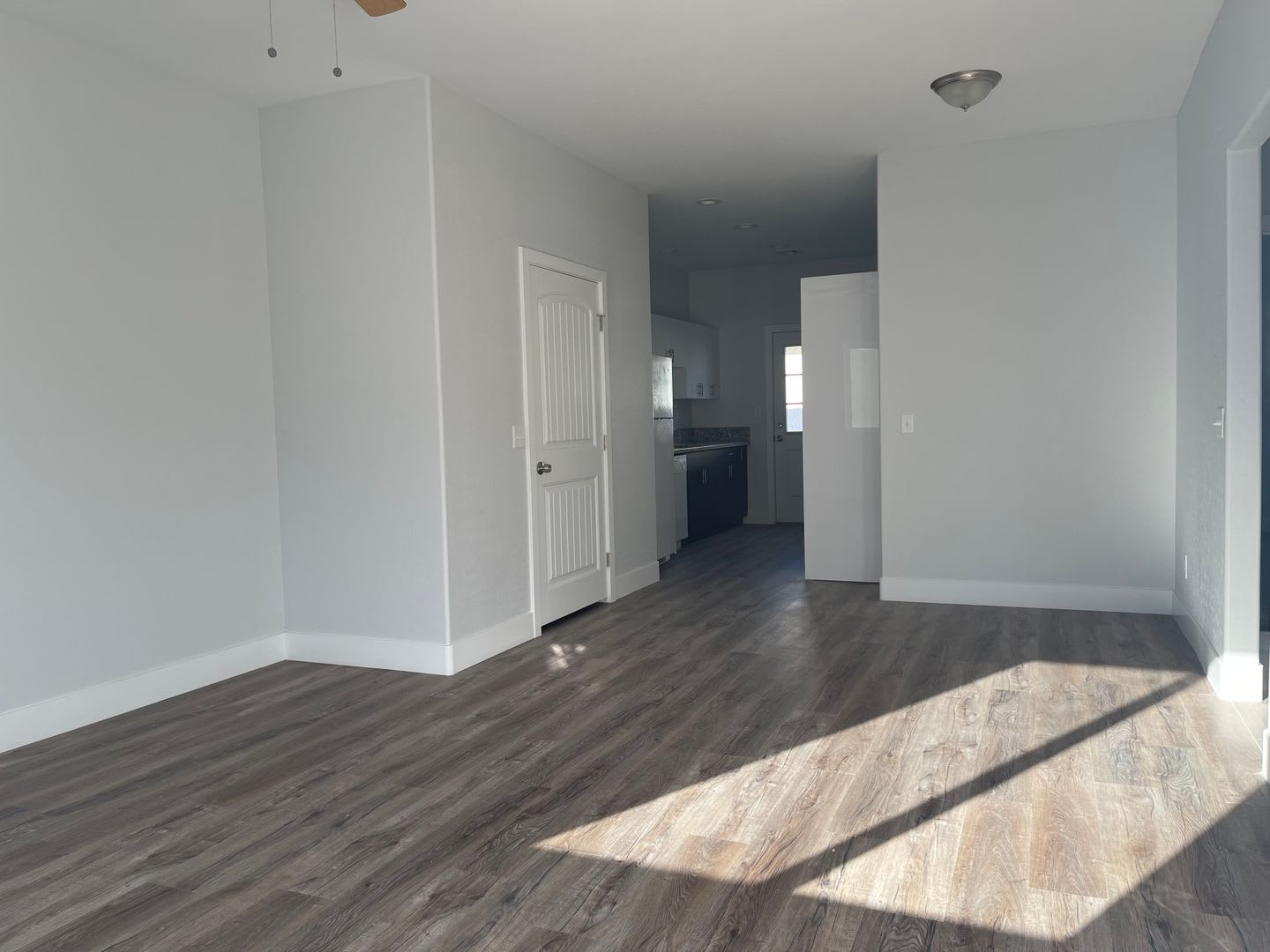 2 Bedroom in Pahrump – photo 2