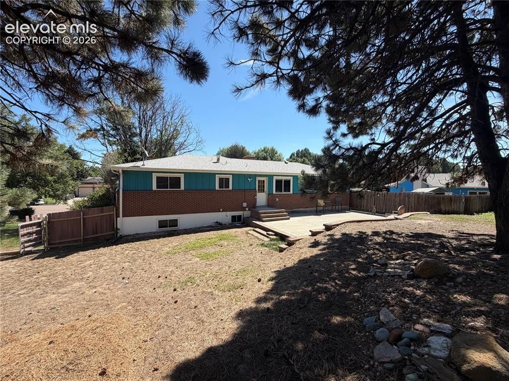 2802 Flintridge Drive – photo 3