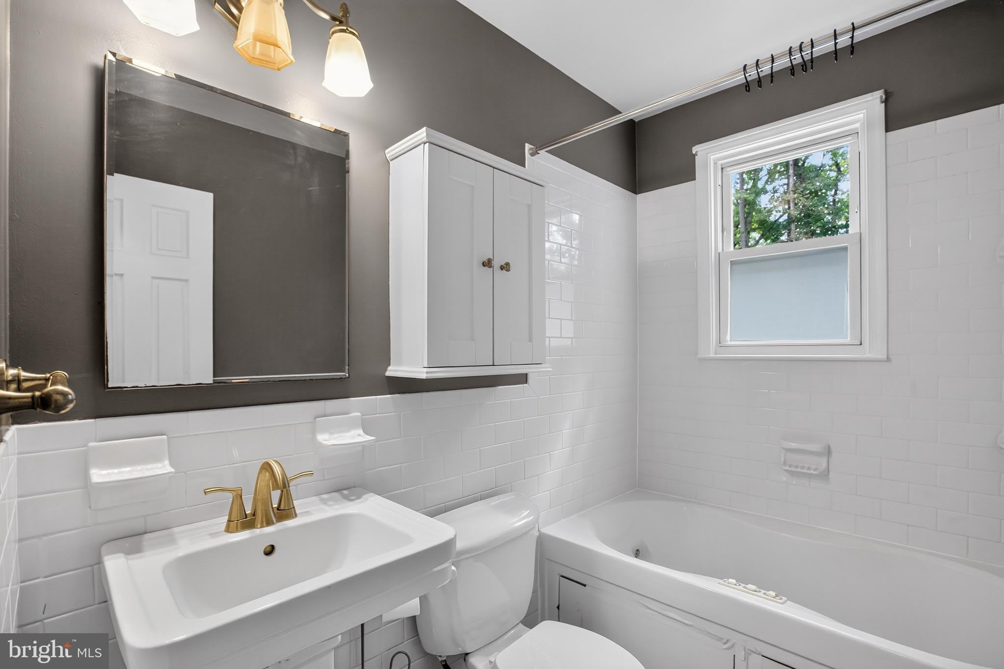 14925 SCHALL Road – photo 5