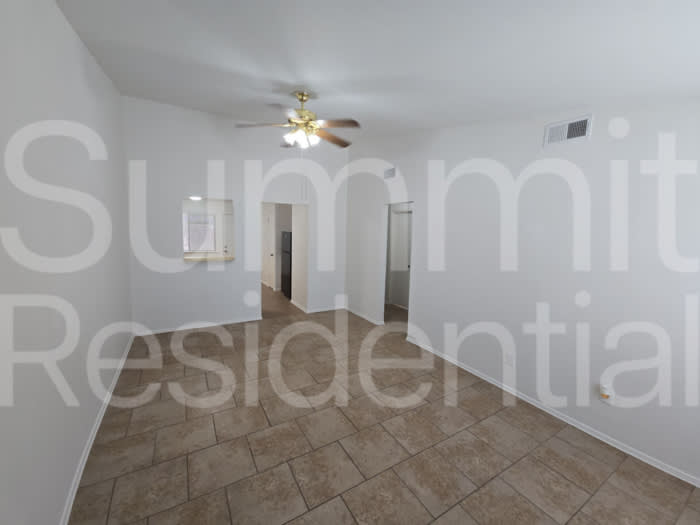 1104 Columbia Avenue – photo 5