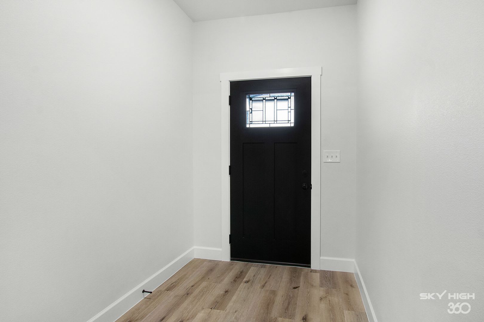 Newer Split Floor plan Home!! – photo 5