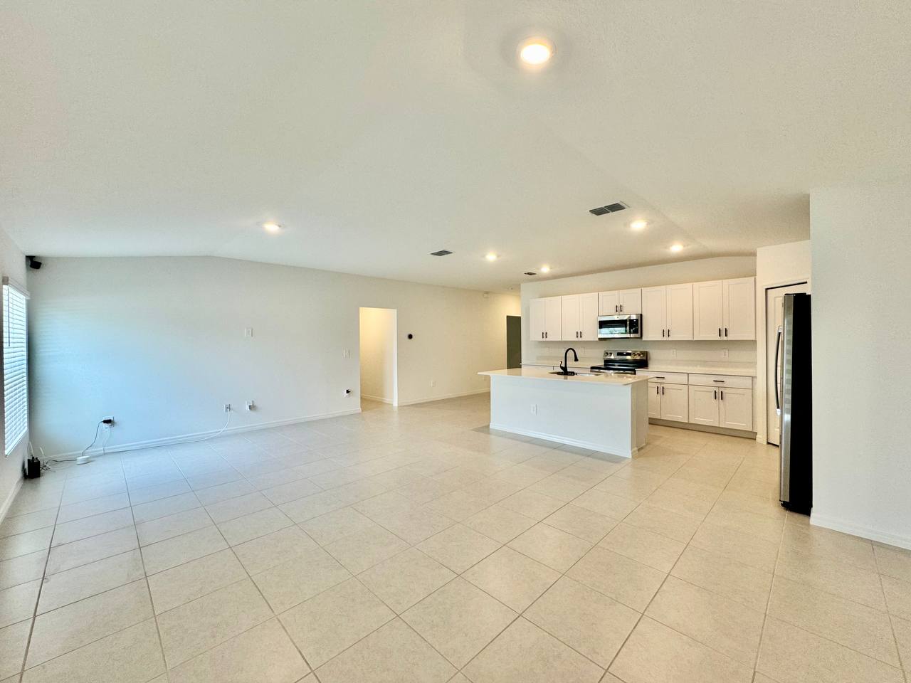 10275 Purple Leaf Ct – photo 4