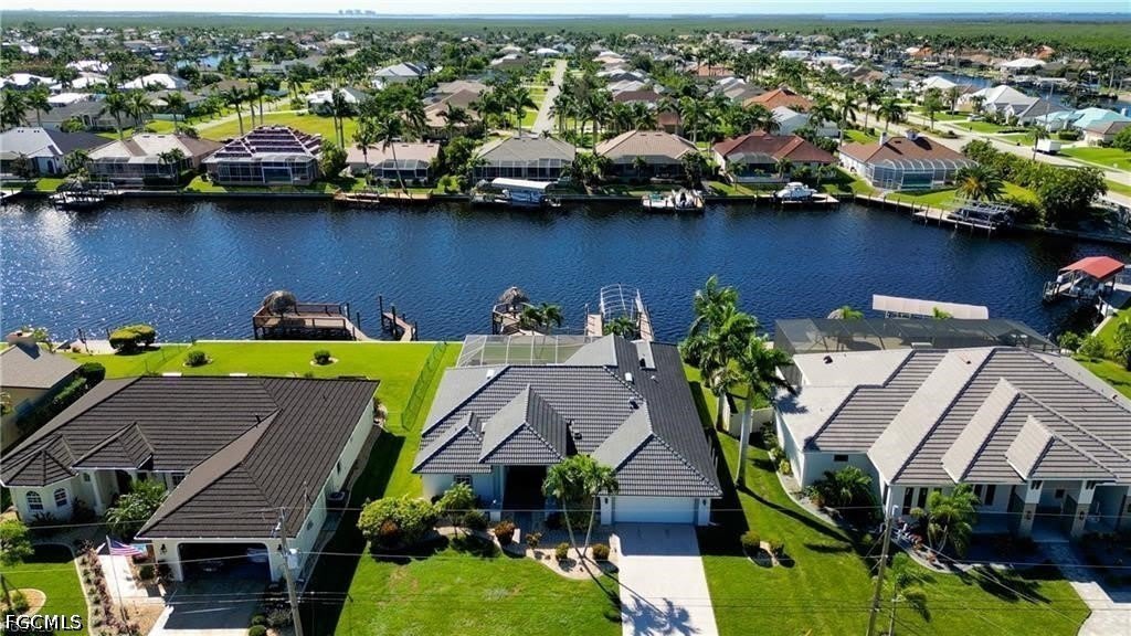 2720 SW 51st Street – photo 4
